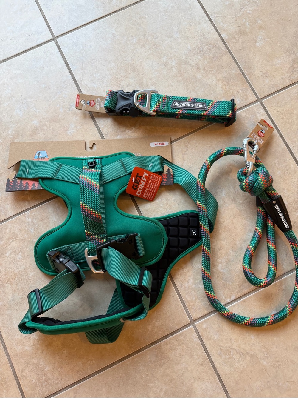 Arcadia Trail Dog Harness, Leash, & Collar NWT - X-Large